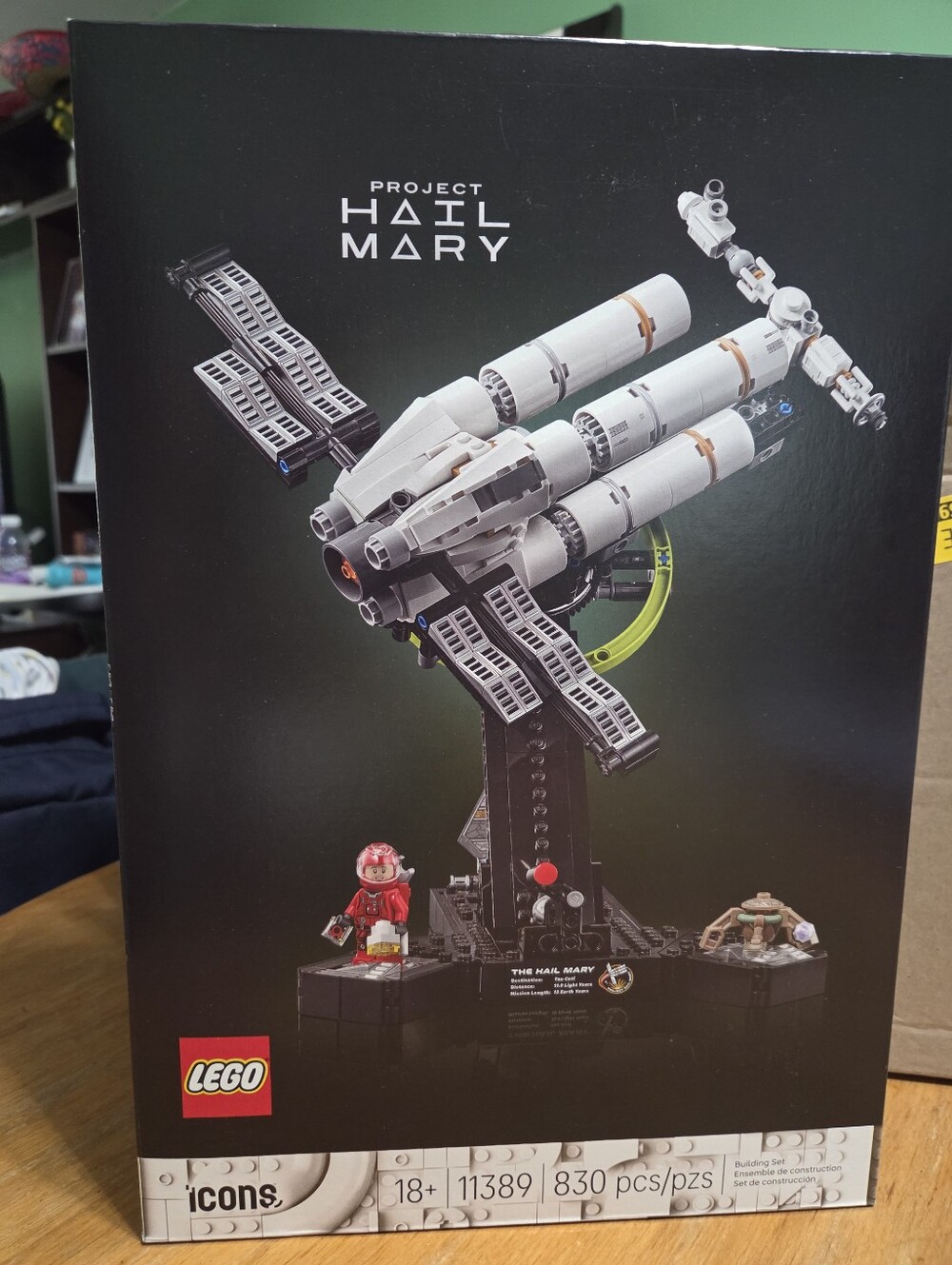 LEGO Project Hail Mary Spacecraft Model - White & Black